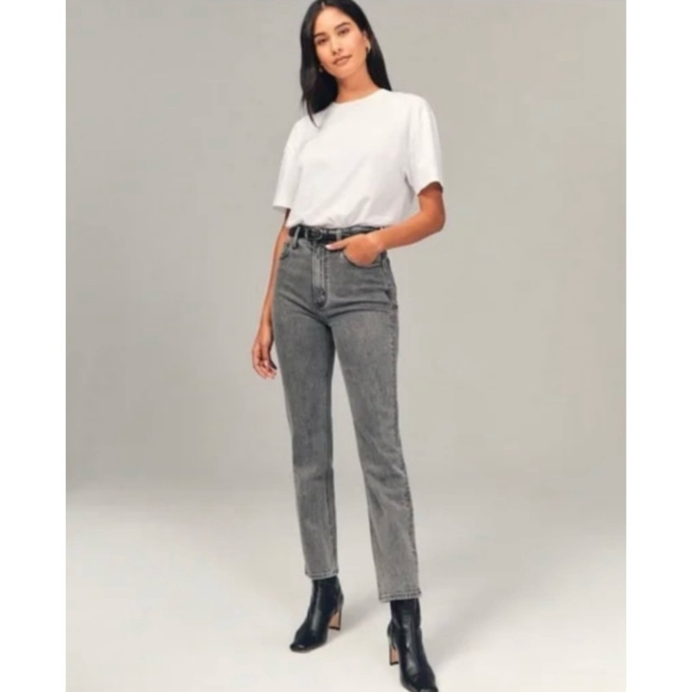 Abercrombie Washed Black Ultra High Rise Ankle Straight Jeans 32/14